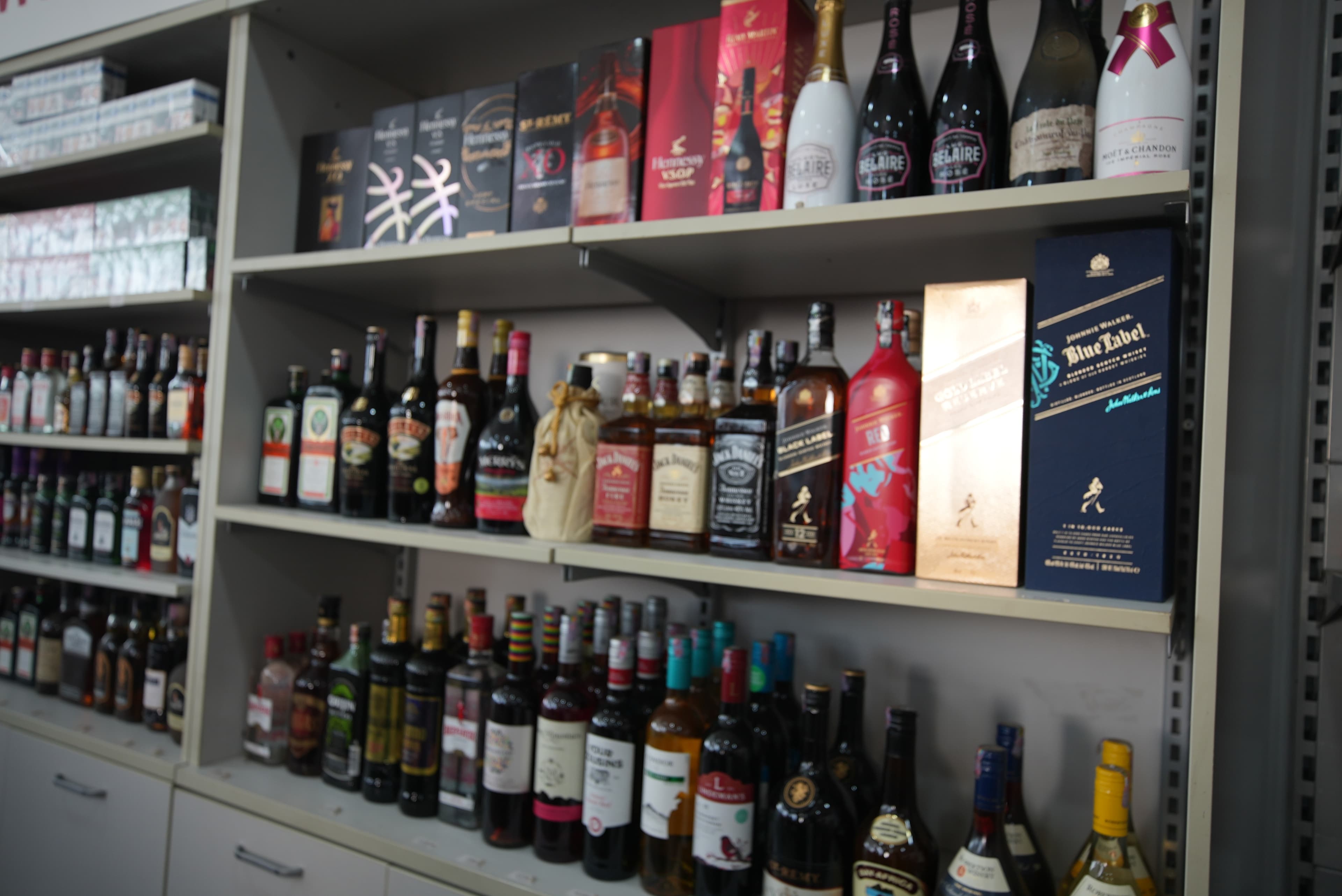 Options Mart Shopping Experience